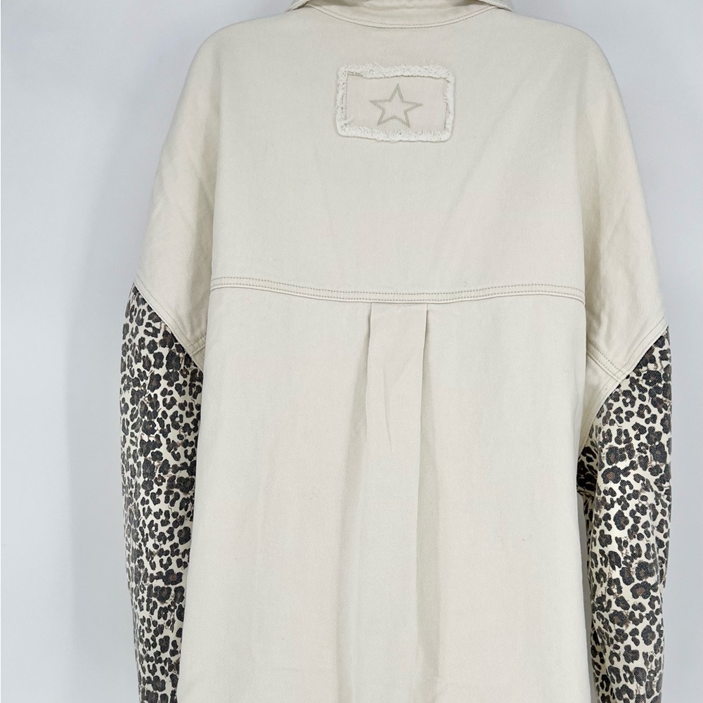POL Cream Leopard Print Blouse - Picture 2 of 7